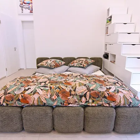 Gaestehaus Apartamento *